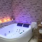 Excellent Romantic فندق