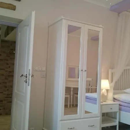 Excellent Romantic Hotel 4*
